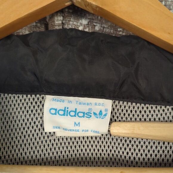 Vintage Adidas Trefoil 1/4 Zip Windbreaker Jacket Hidden Hood Size Medium - Picture 14 of 16